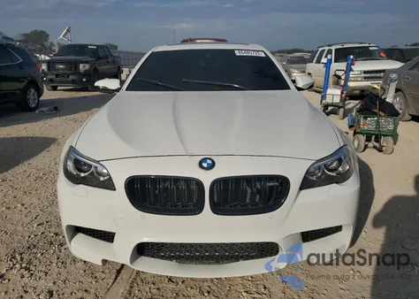 2014 BMW M5 from USA, damaged, VIN WBSFV9C59ED593244